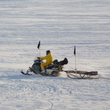 可移動金屬探測器測試成功_金屬探測器最新產品問世_金屬檢測設備廠家-廣東善安科技